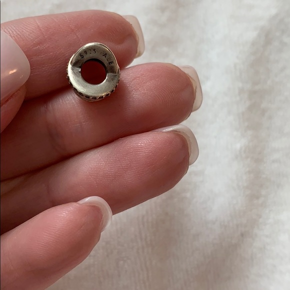 Pandora charm - Picture 2 of 2